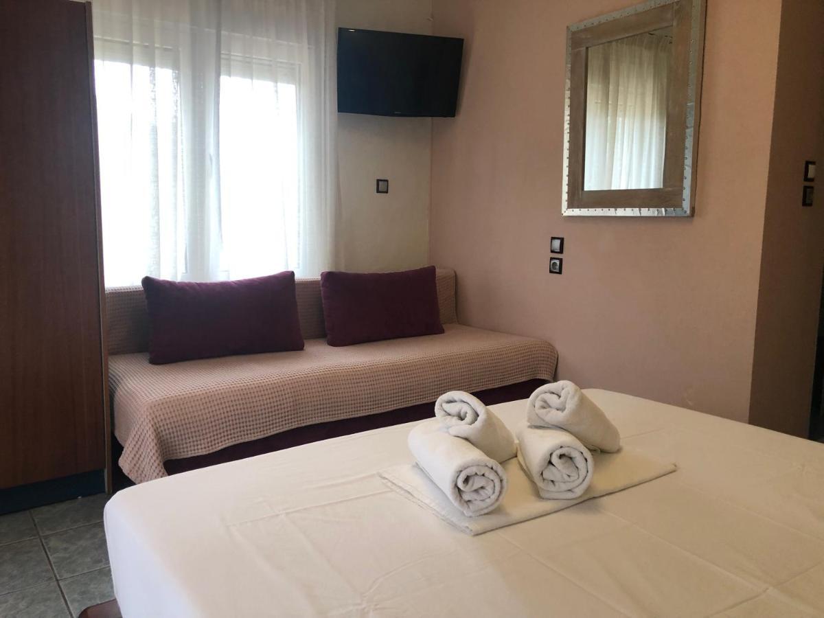 Plaisir Rooms Makriammos 外观 照片