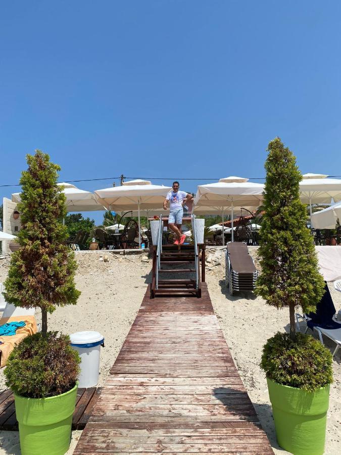 Plaisir Rooms Makriammos 外观 照片